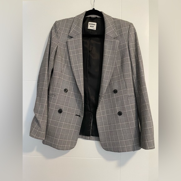 Aritzia Freshman blazer size XS - Picture 2 of 5